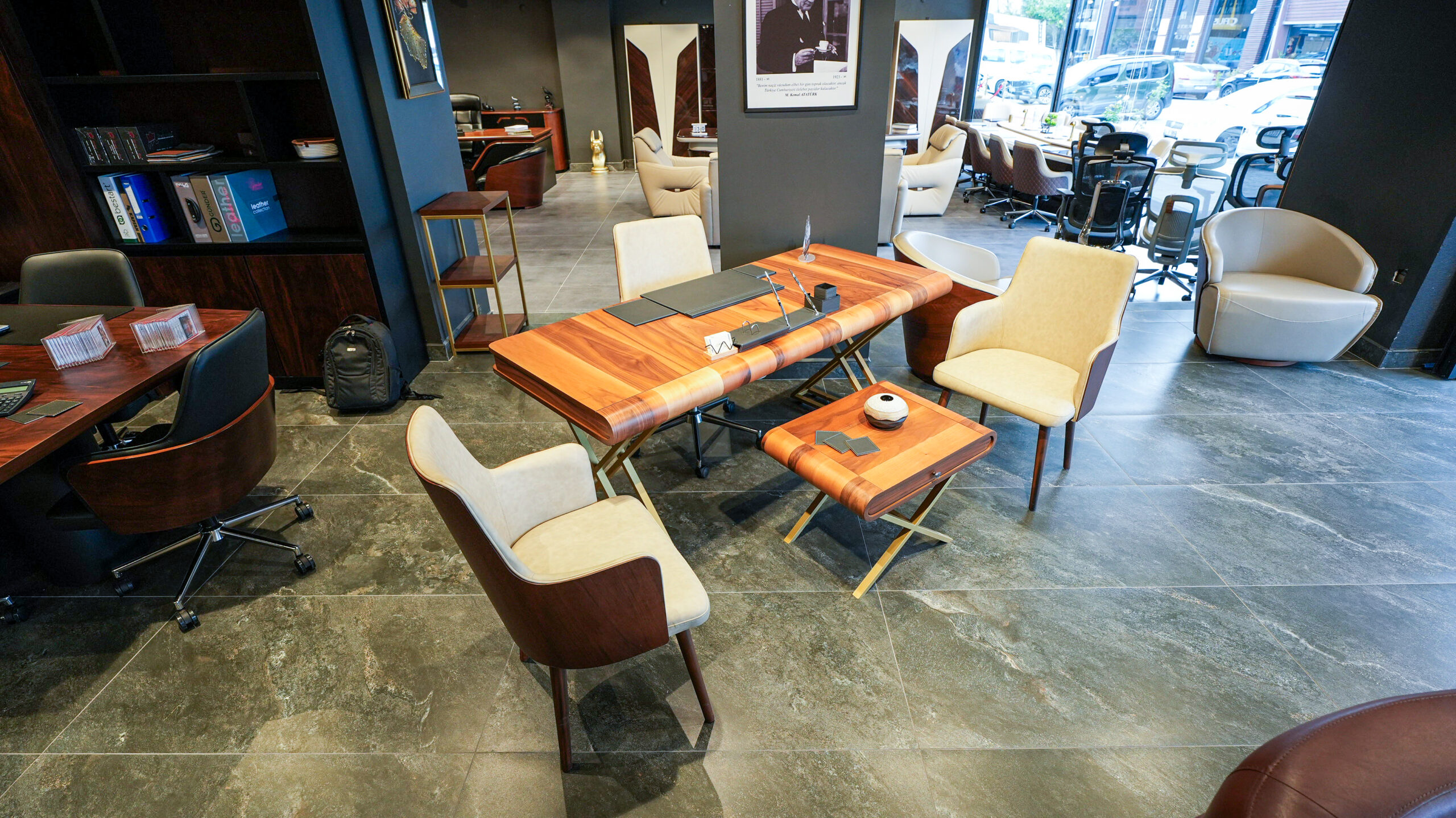 Ofis Mobilya Takımı Seçiminde Başarı Getiren 6 Altın Kural